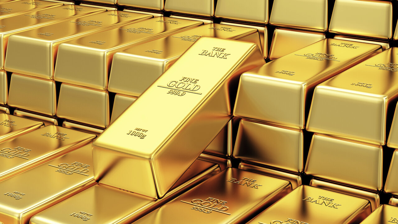 أسعار الذهب تتراجع عالميا مع ارتفاع الدولار وعوائد السندات