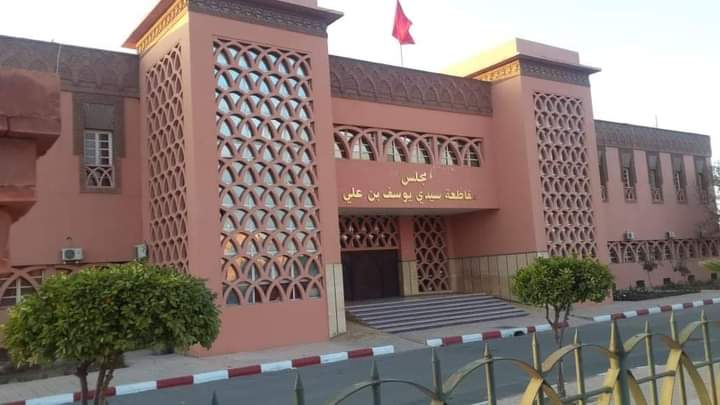 لجنة و لائية تحقق في خروقات أحد نواب رئيس مجلس مقاطعة سيدي يوسف بن علي