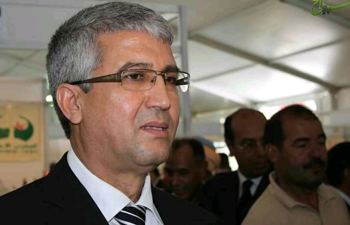 لامبالاة الوزير الصديقي تثير استياء عدد من الفلاحين أمام تفاقم أزمة الحليب بسبب ضعف الاعلاف المدعمة