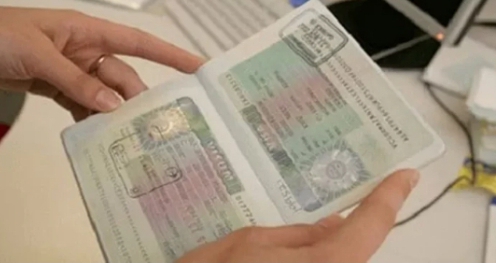 قرار الحكومة الهولندية بخصوص مواعيد الڤيزا بالمغرب