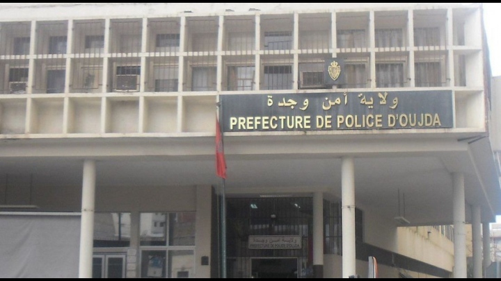 إفشاء السر المهني والارتشاء يُطيح بـ3 شرطيين