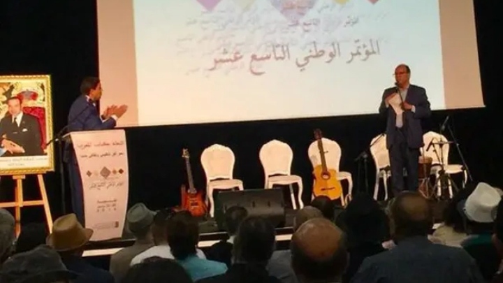 يهدد “اتحاد كتاب المغرب” بمقاضاة رئيسه بسبب بلاغات يصدرها باسم المكتب التنفيذي