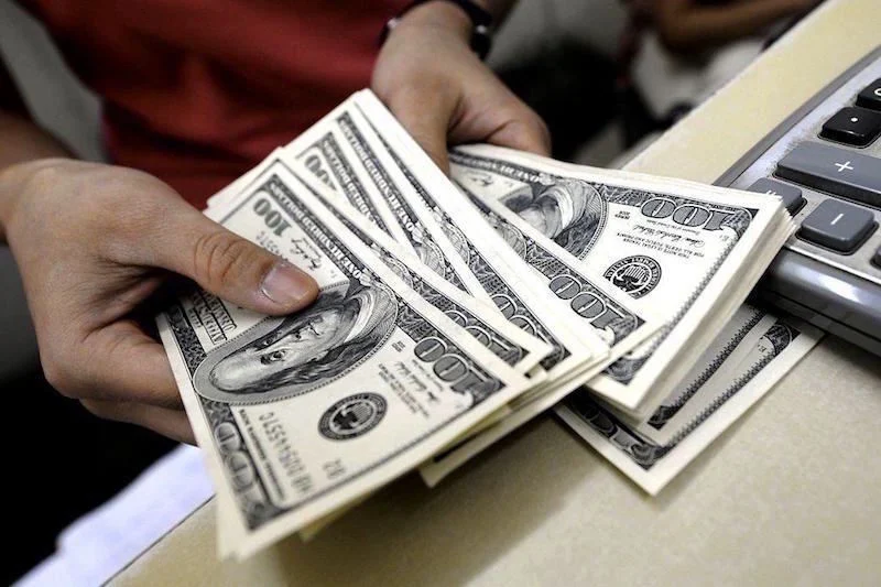 الدرهم يرتفع بـ1.9 في المئة مقابل الدولار